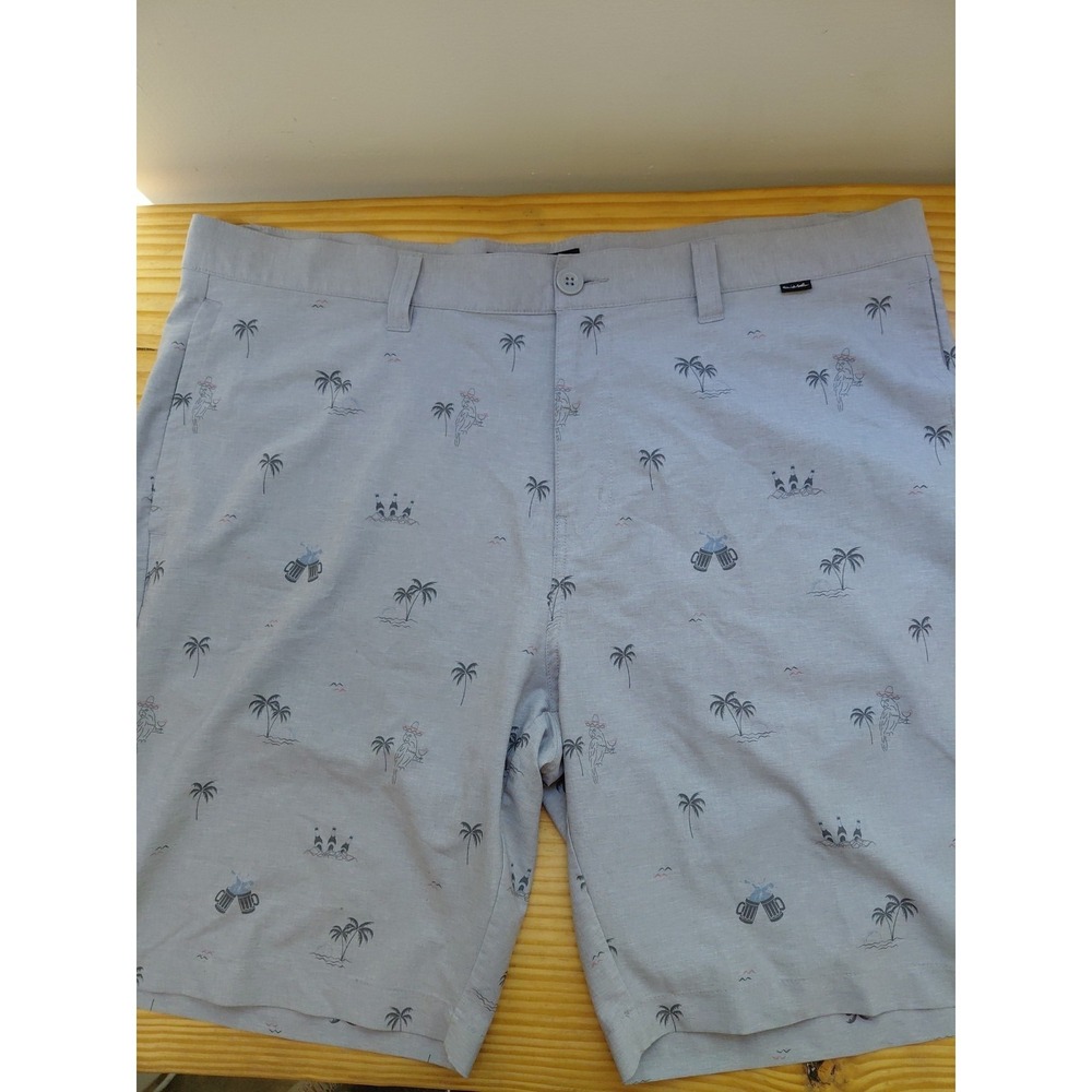 Travis Mathew Resort To This Shorts Golf Gray Palm Tree AOP Performance Men's 40